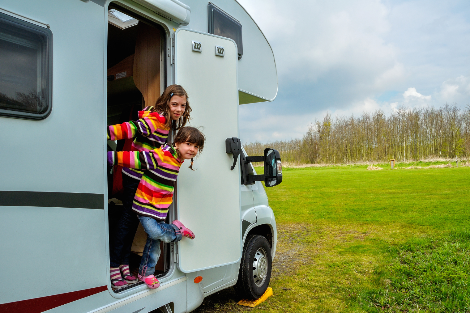 Area sosta camper Chiusi con vista panoramica sulla Valdichiana e vicinanza ai siti etruschi